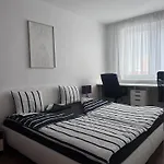 Near The Old Bridge Lägenhet
