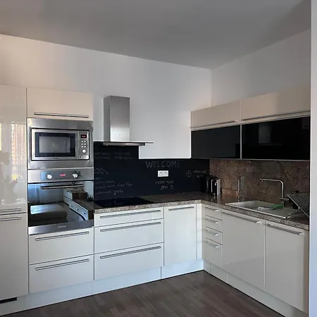 Near The Old Bridge דירה *