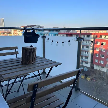 Near The Old Bridge Апартаменты