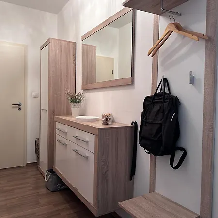 Apartment Near The Old Bridge