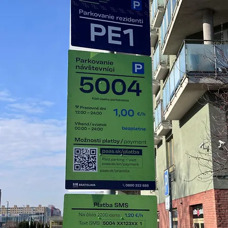 Near The Old Bridge דירה *