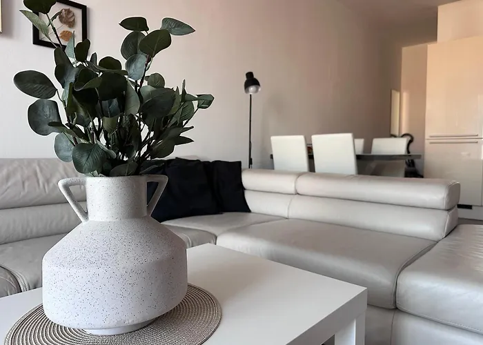 Apartament Near The Old Bridge