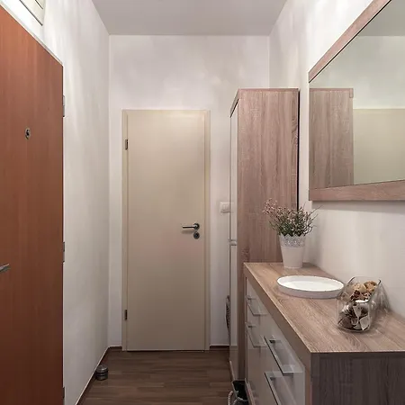 Apartament Near The Old Bridge